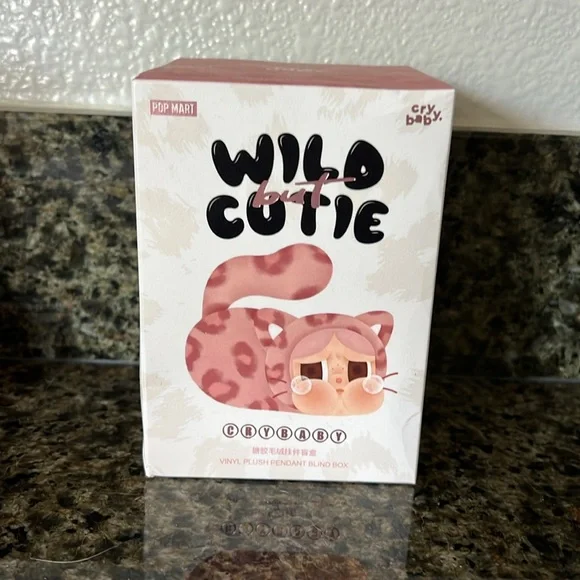 Pop Mart Crybaby Camo Cutie, Wild but Cutie - Picture 5 of 8